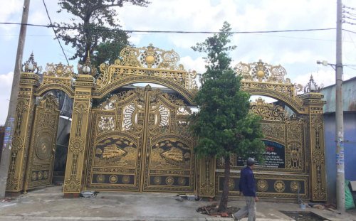 Địa điểm cung cấp cổng nhôm đúc uy tín tại Vĩnh Phúc
