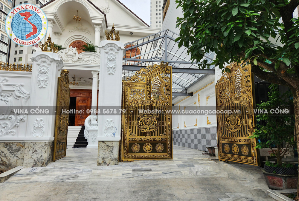 Cổng nhôm đúc mang phong cách Hoàng Gia 01