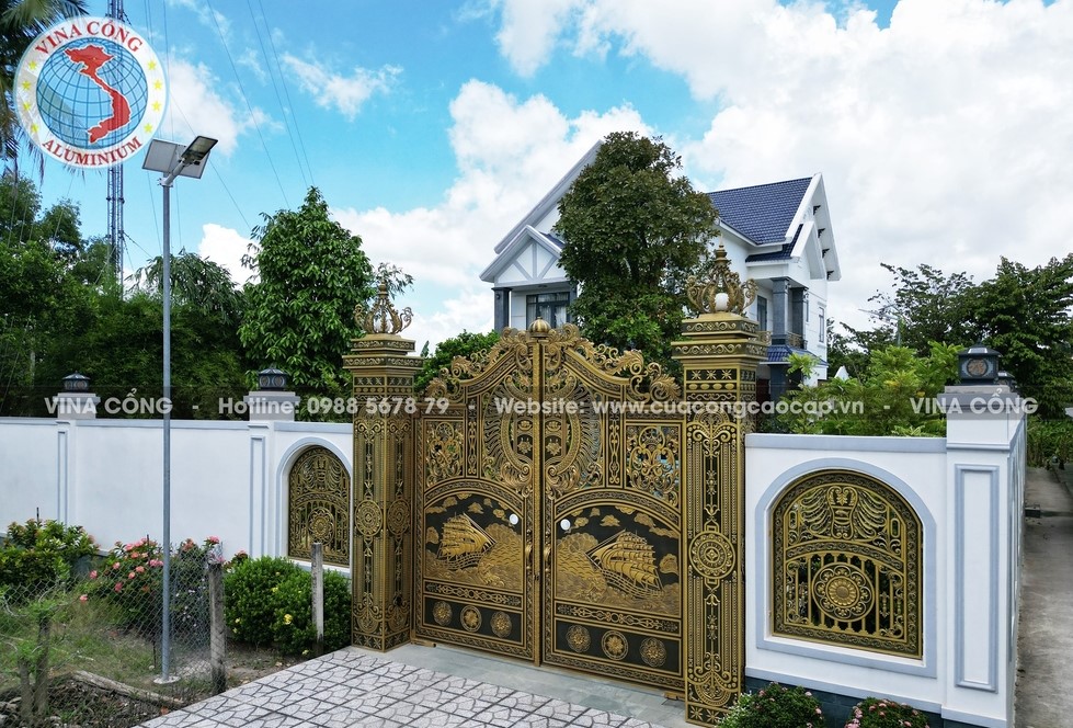 Mẫu cổng  biệt thự nhôm đúc Thuận Buồm Xuôi Gió