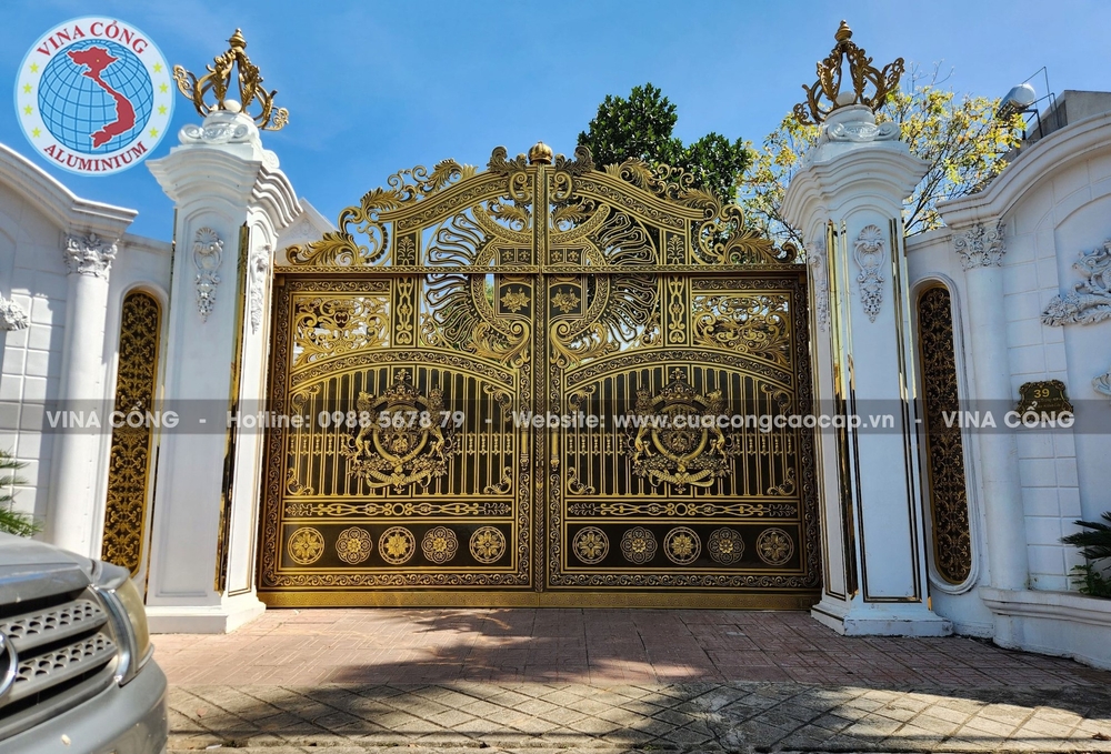 Mẫu cổng biệt thự nhôm đúc Buckingham
