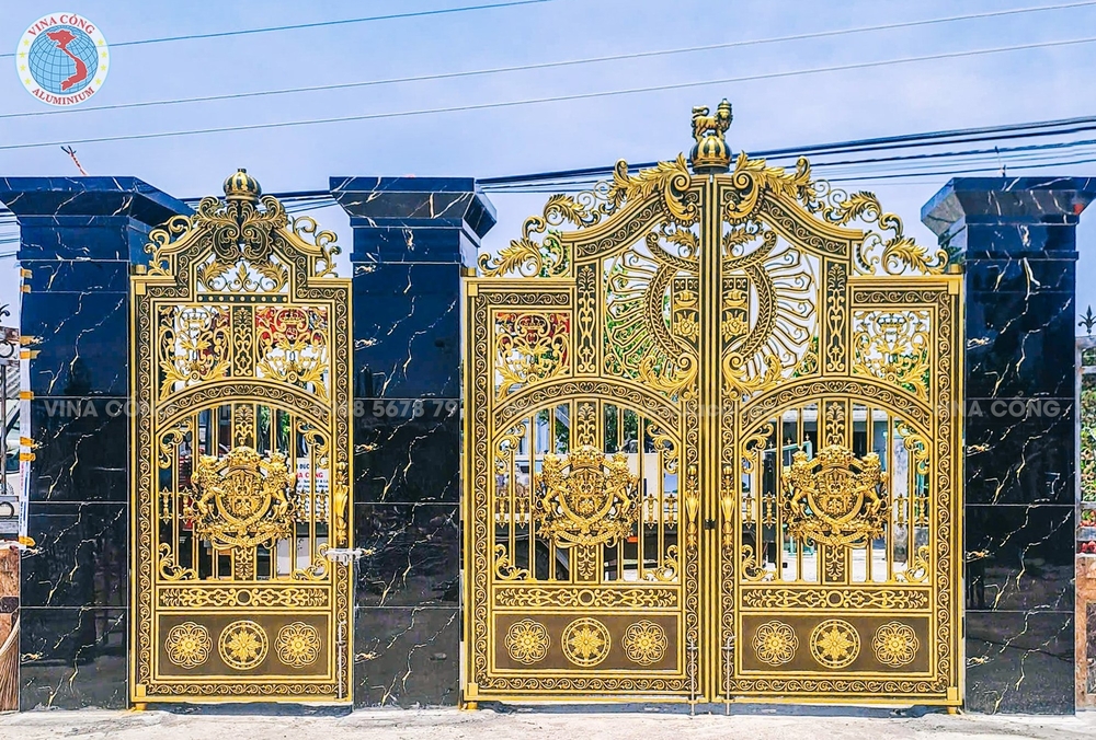 Cổng nhôm đúc Buckingham