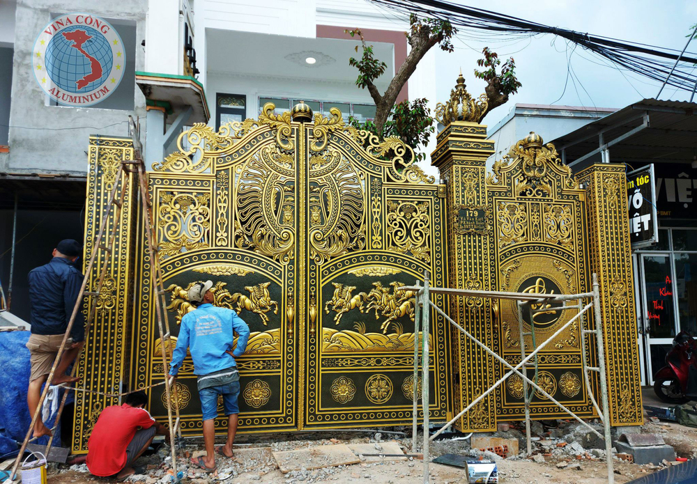 Mẫu cổng mã đáo thành công tại Khánh Hòa