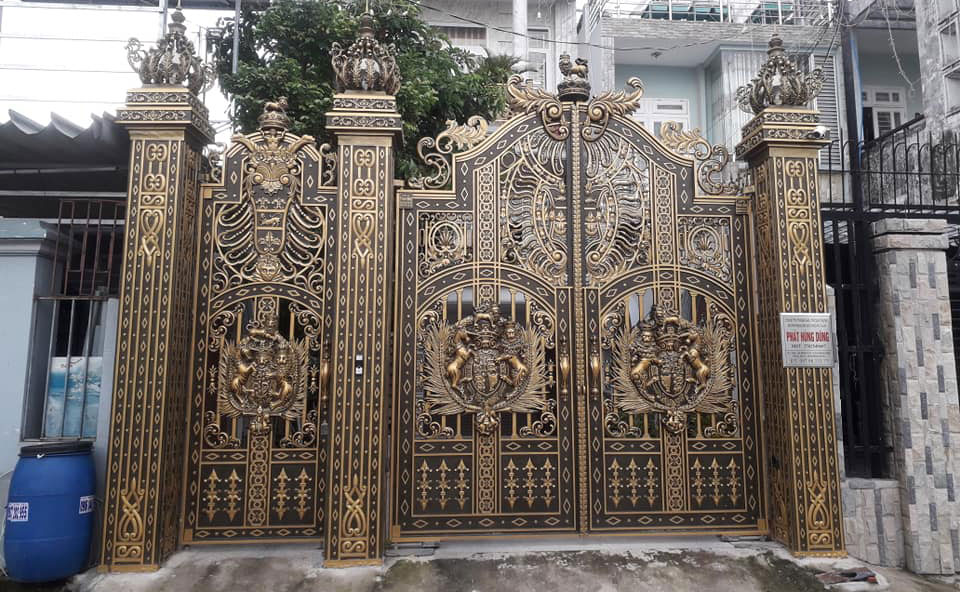 Nơi mua cổng nhôm đúc uy tín tại Bình Định