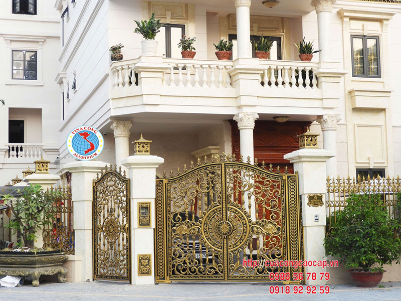 Công trình cổng nhôm đúc tại Ninh Thuận 03