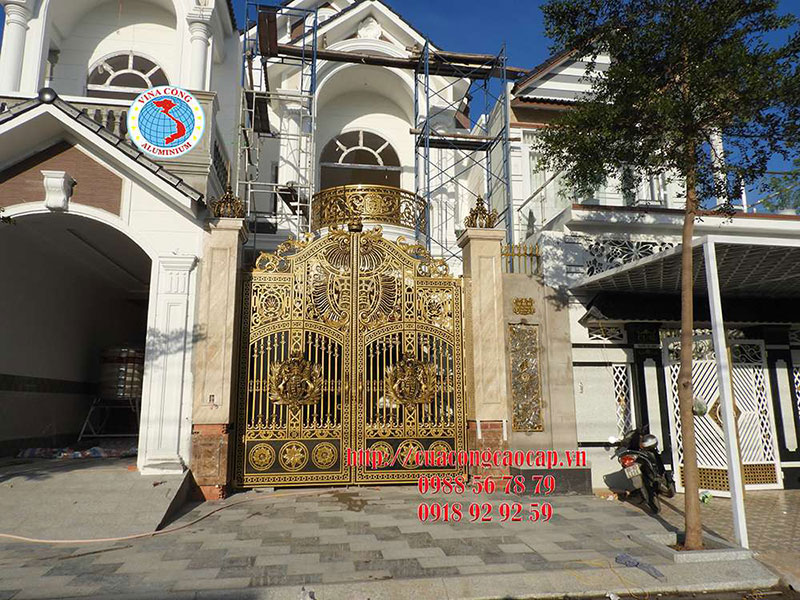 Công trình cổng nhôm đúc tại Ninh Thuận 04