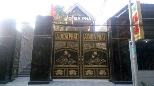 Cổng nhôm đúc nhà Chùa tại Gia Lai