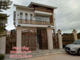 cửa cổng